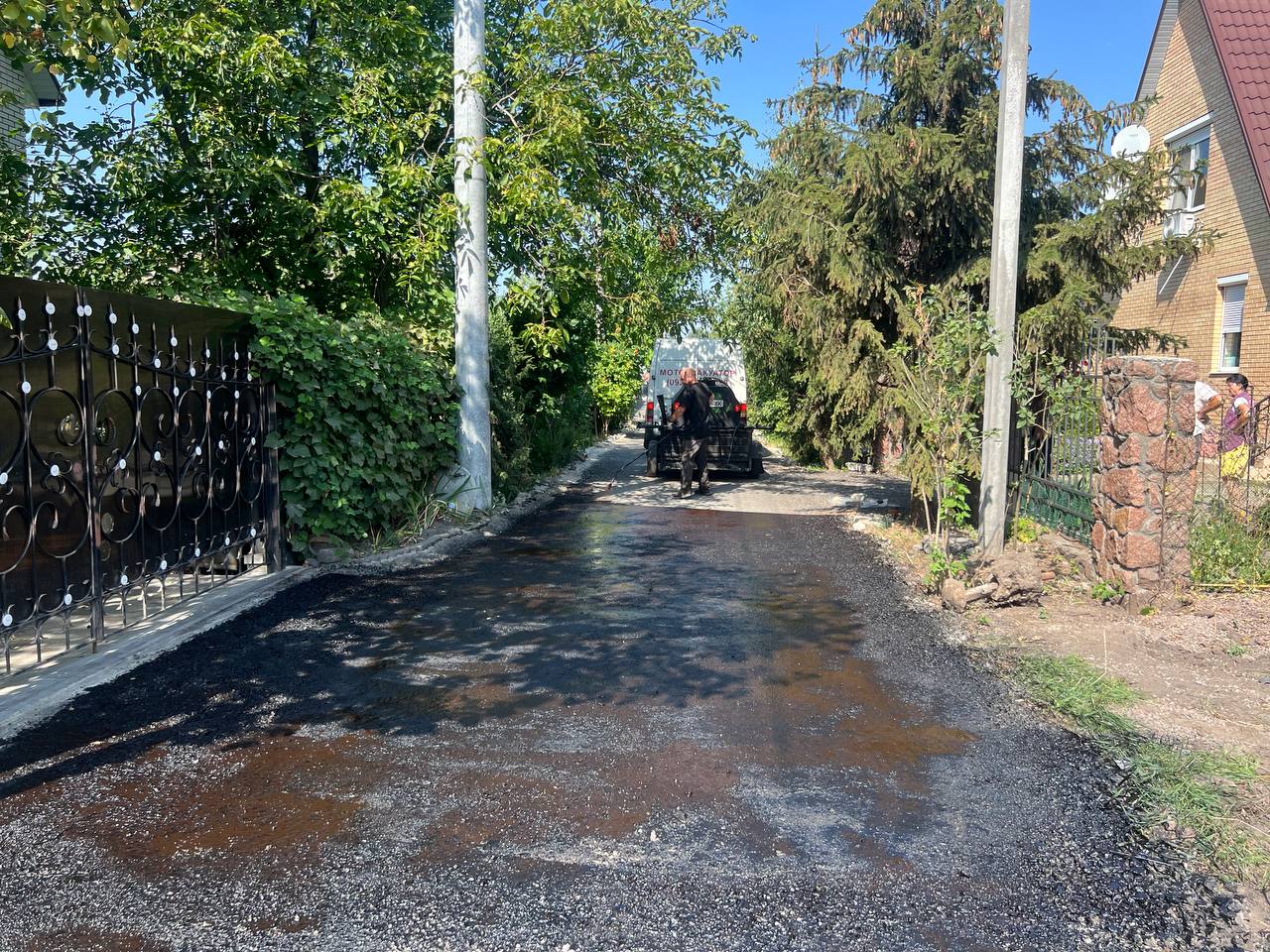 Укладання асфальту Бориспіль